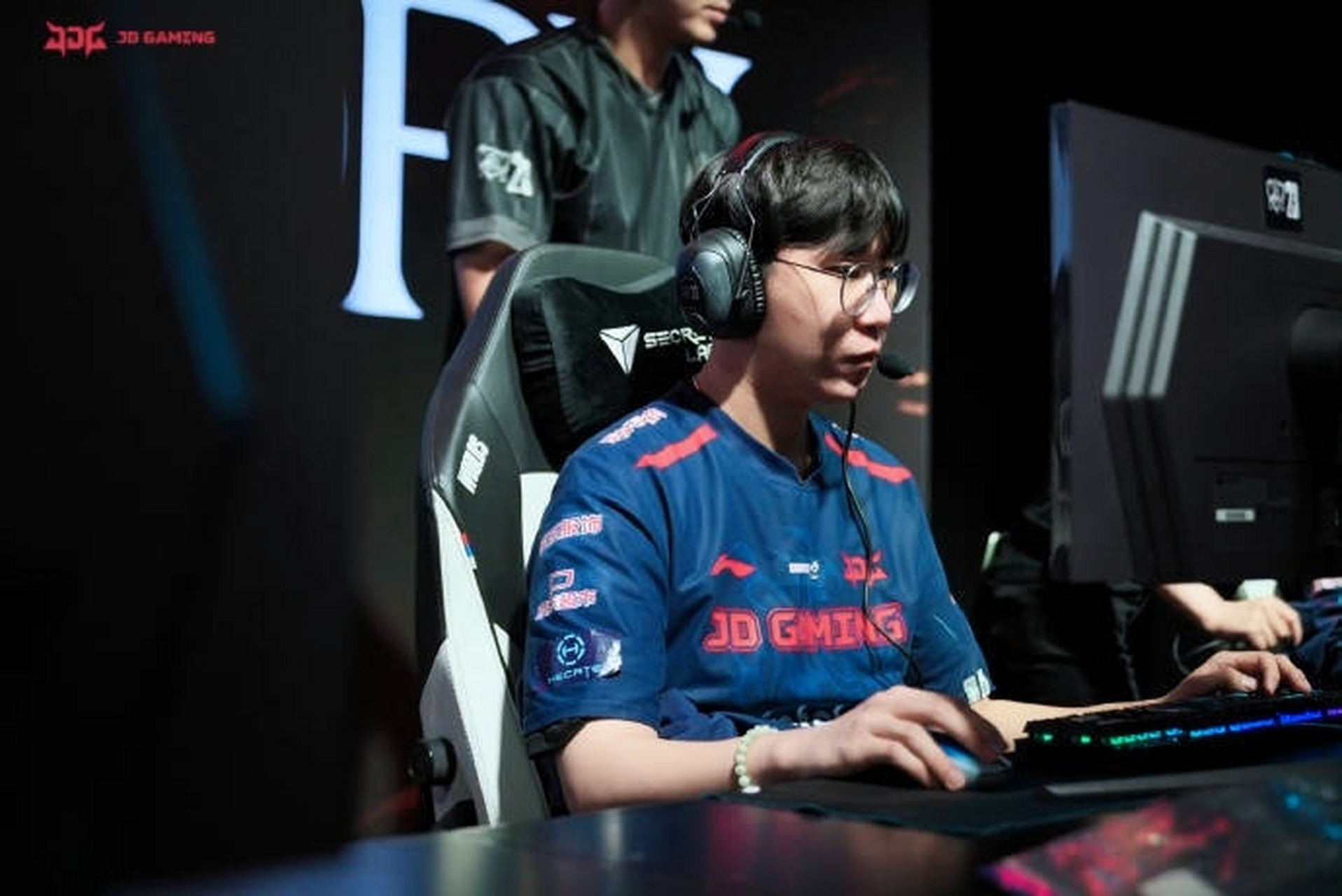 华体会-包含JDG险胜RGE，Clid一己之力扛起全队的词条