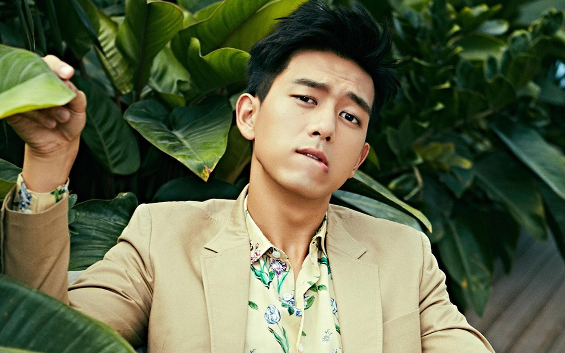 华体会网址-史上最独特的总决赛相遇，当尼克斯的蓝橙风暴，撞上奇才的复仇之火