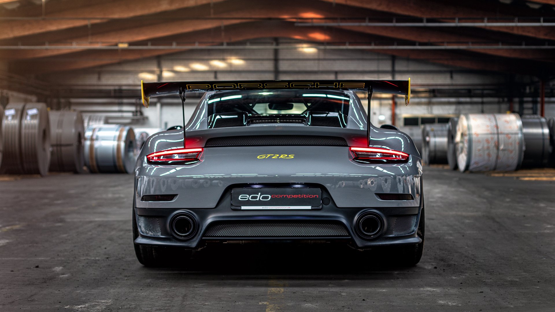 华体会-双线对决，F1赛道上的战术博弈与马刺统治公牛的智慧